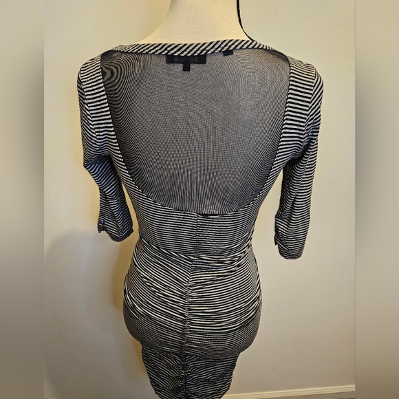 Guess Women's Pull Over Black & Gray Stretch Dress Size S #W-405 - Picture 2 of 7